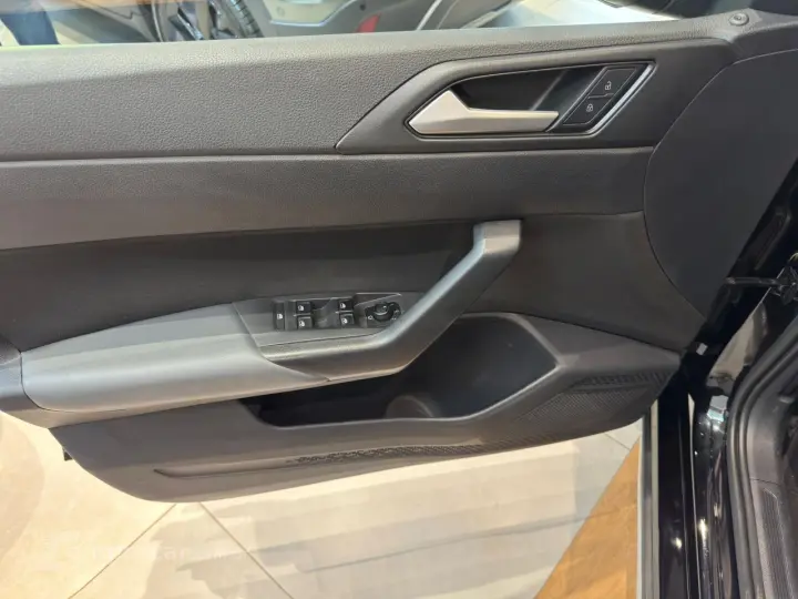 Nivus 1.0 4P FLEX 200 TSI HIGHLINE AUTOMÁTICO