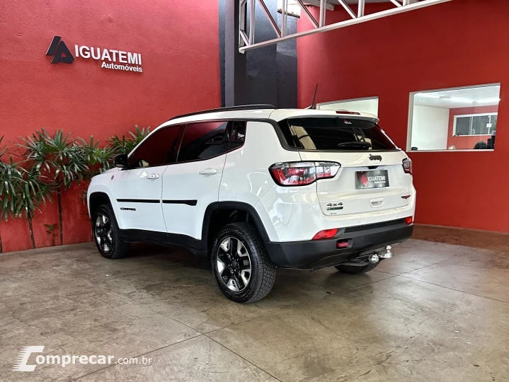 COMPASS 2.0 16V DIESEL TRAILHAWK 4X4 AUTOMÁTICO