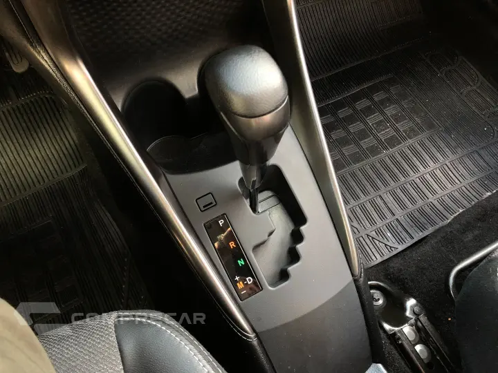 Yaris 1.5 16V Flex Sedan Xs Connect Multidrive