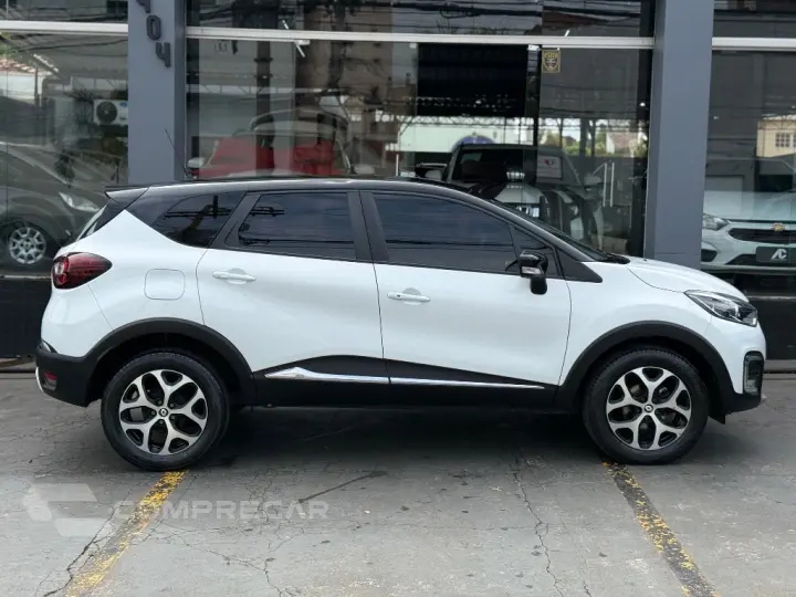 CAPTUR Intense 1.6 16V Flex 5p Aut.