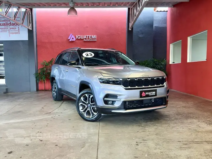 COMMANDER 1.3 T270 TURBO FLEX LIMITED AT6