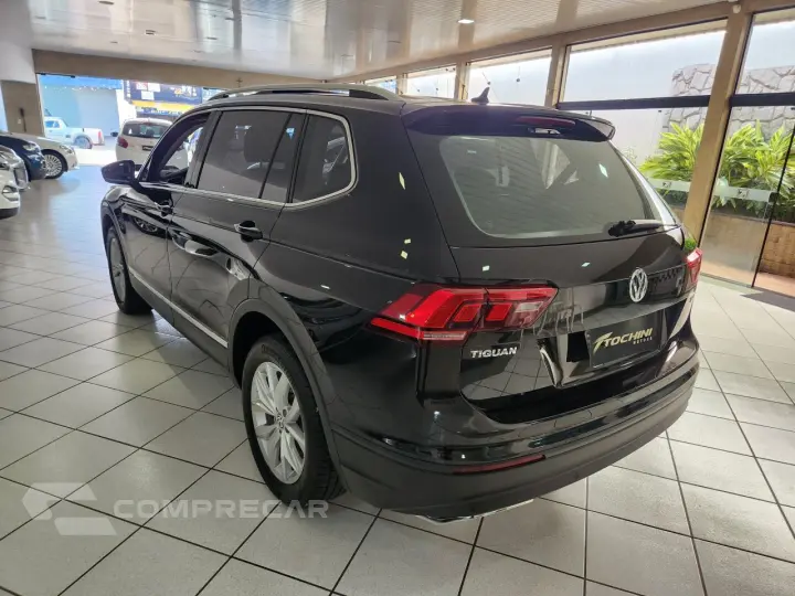 Tiguan 1.4 250 TSI TOTAL FLEX ALLSPACE COMFORTLINE TURBO AUT