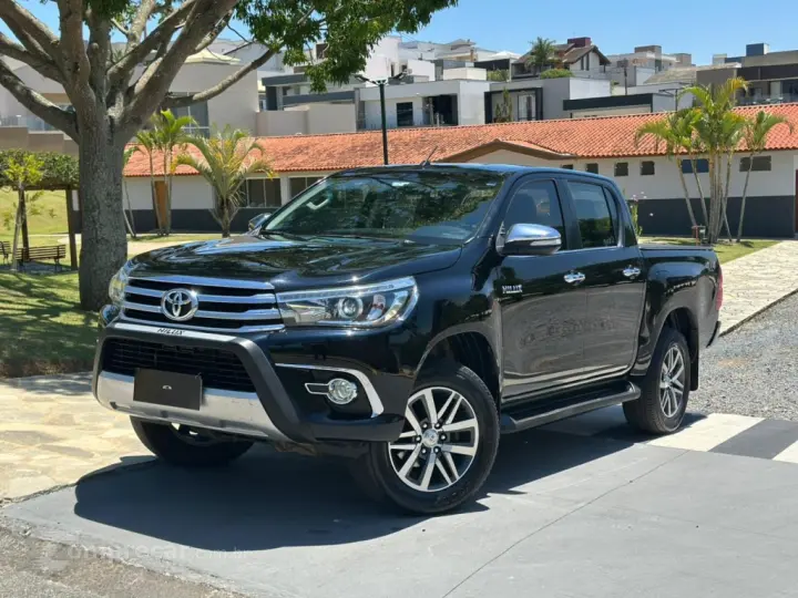 HILUX 2.8 SRX 4X4 CD 16V DIESEL 4P AUTOMÁTICO