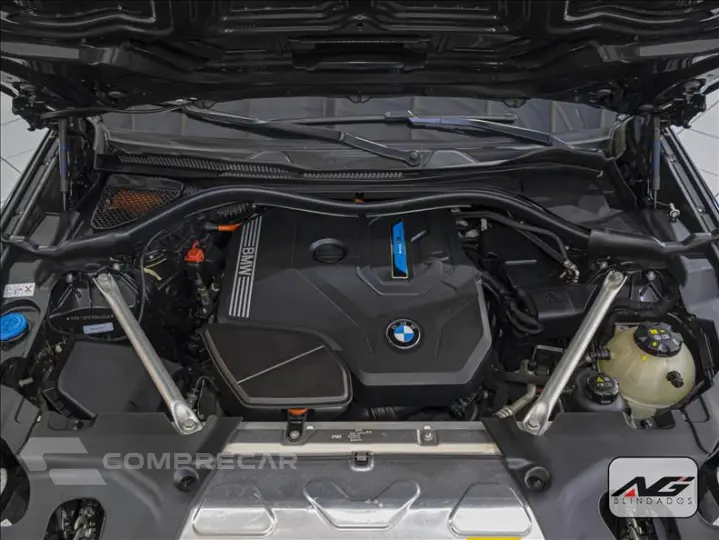 X3 2.0 16V X Line30e