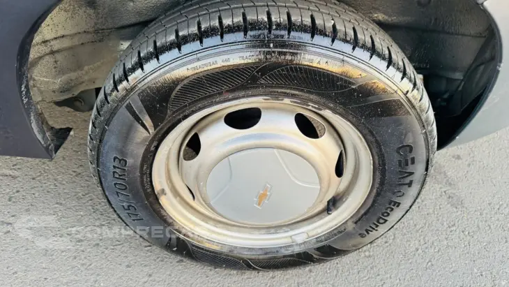 CELTA 1.0 MPFI Life 8V