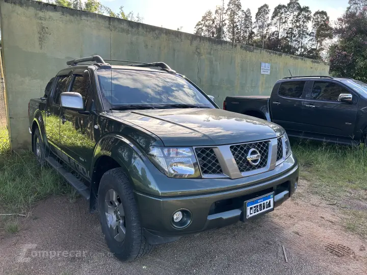 FRONTIER 2.5 LE Attack 4X4 CD Turbo Eletronic