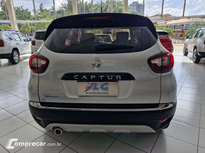 Captur 1.6 16V 4P FLEX SCE LIFE X-TRONIC CVT