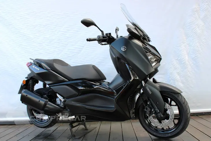 YAMAHA XMAX 250 CONNECTED ABS
