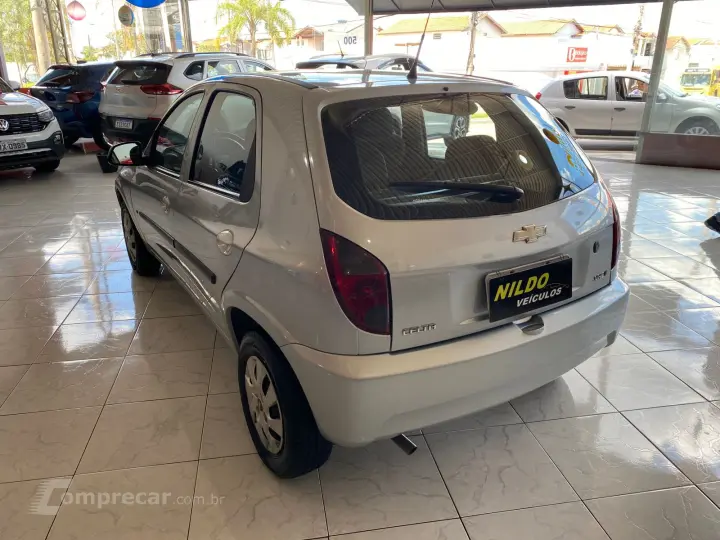 CELTA 1.0 MPFI LT 8V