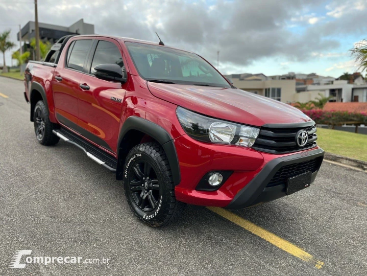 HILUX 2.8 SR CHALLENGE 4X4 CD 16V DIESEL 4P AUTOMÁTICO