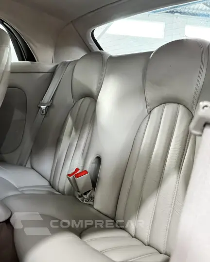 XK8 4.0 Conversível V8 32V