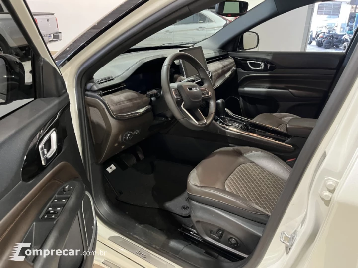 COMMANDER 1.3 T270 Turbo Overland