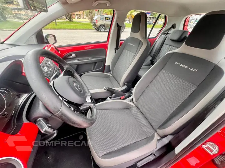 Cross Up 1.0 Tsi 12V Flex 4P Manual