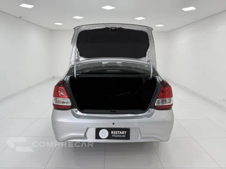 ETIOS 1.5 X Sedan 16V