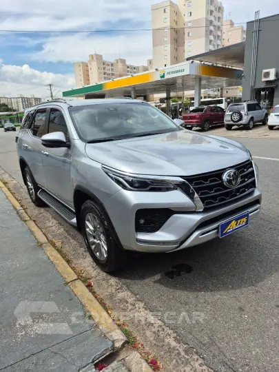Hilux CD SRX 4x4 2.8 TDI 16V Diesel Aut.