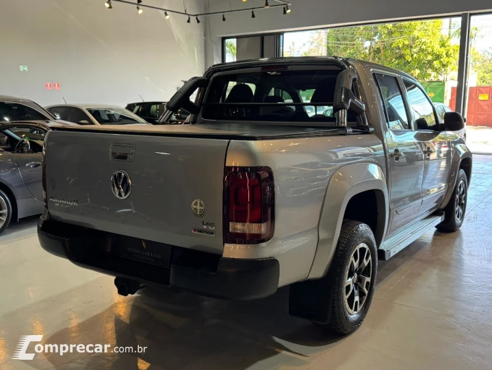 AMAROK 3.0 V6 TDI DIESEL COMFORTLINE CD 4MOTION AUTOMÁTICO