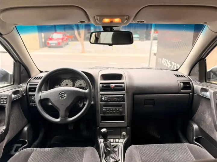 ASTRA 2.0 MPFI Advantage 8V