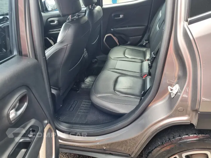 RENEGADE 1.8 16V Longitude