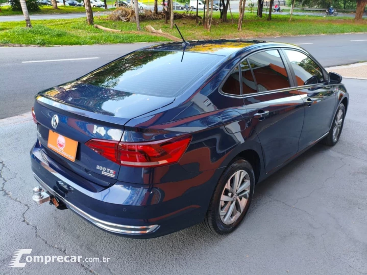 Virtus 1.0 4P 200 TSI FLEX HIGHLINE AUTOMÁTICO