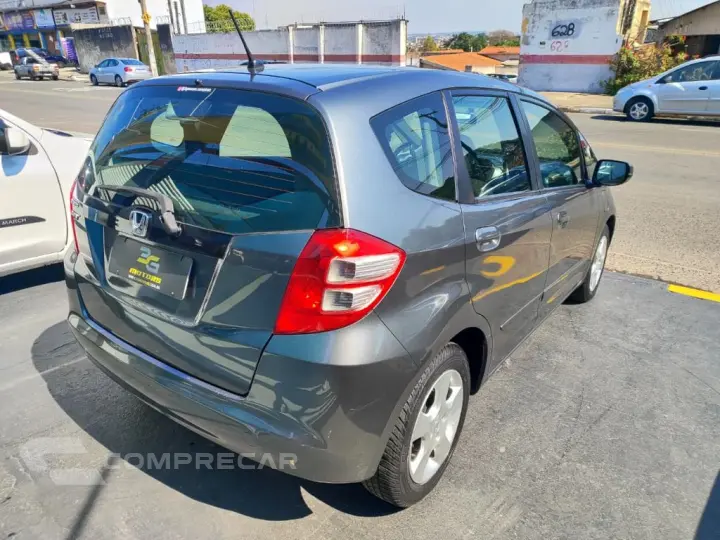 Fit LX 1.4/ 1.4 Flex 8V/16V 5p Mec.