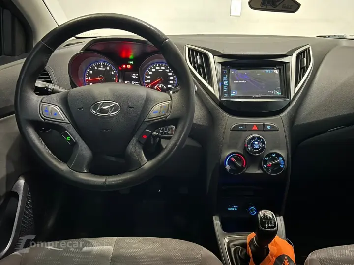 HB20S 1.6 COMFORT PLUS 16V FLEX 4P MANUAL