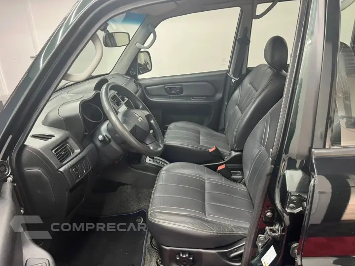 PAJERO TR4 2.0 4X2 16V 140CV FLEX 4P AUTOMÁTICO