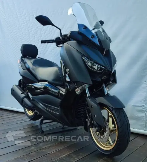 YAMAHA XMAX ABS