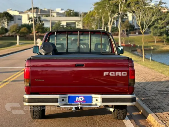 F1000 TURBO XLT