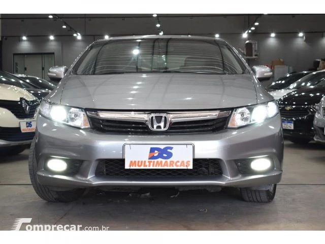 CIVIC - 1.8 EXS 16V 4P AUTOMÁTICO