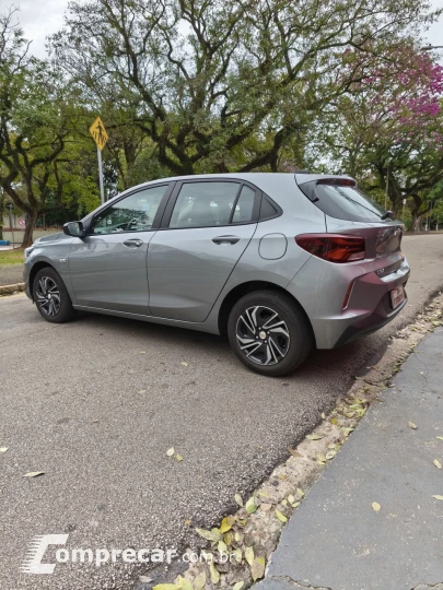 Onix Hatch 1.0 4P FLEX LT