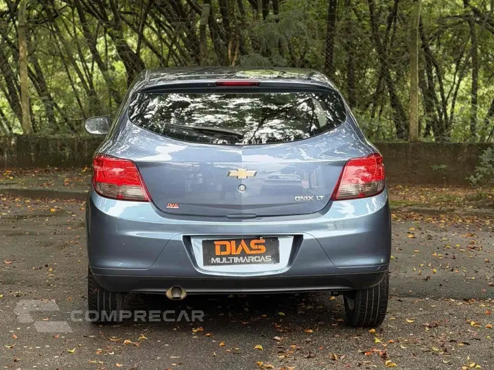 ONIX 1.4 MPFI LT 8V FLEX 4P AUTOMÁTICO