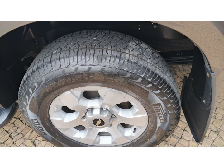 S10 2.4 LTZ 4X2 CD 8V FLEX 4P MANUAL