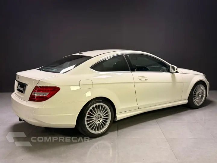 C 180 1.6 CGI COUPE 16V TURBO GASOLINA 2P AUTOMÁTICO