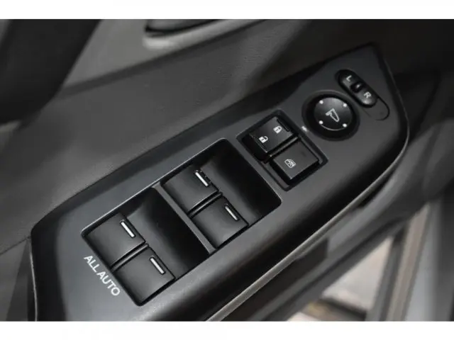 CIVIC - 1.8 EXS 16V 4P AUTOMÁTICO