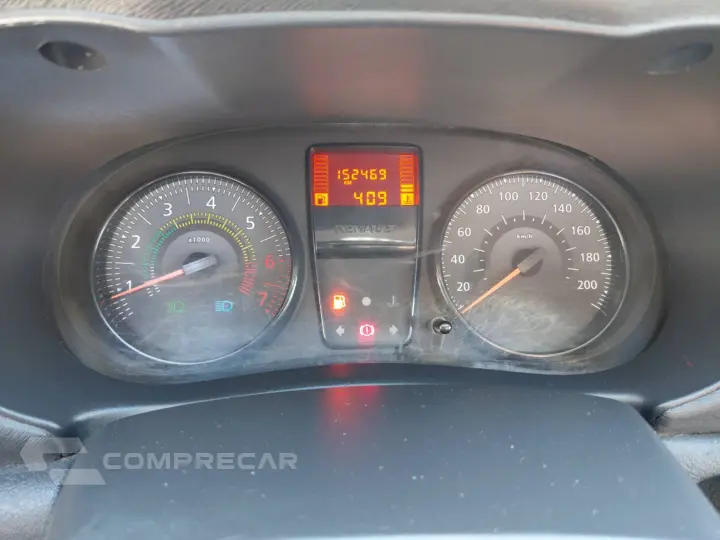 CLIO 1.0 Authentique 8V