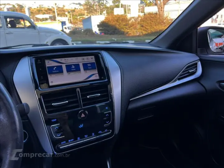 YARIS 1.5 16V XLS Connect