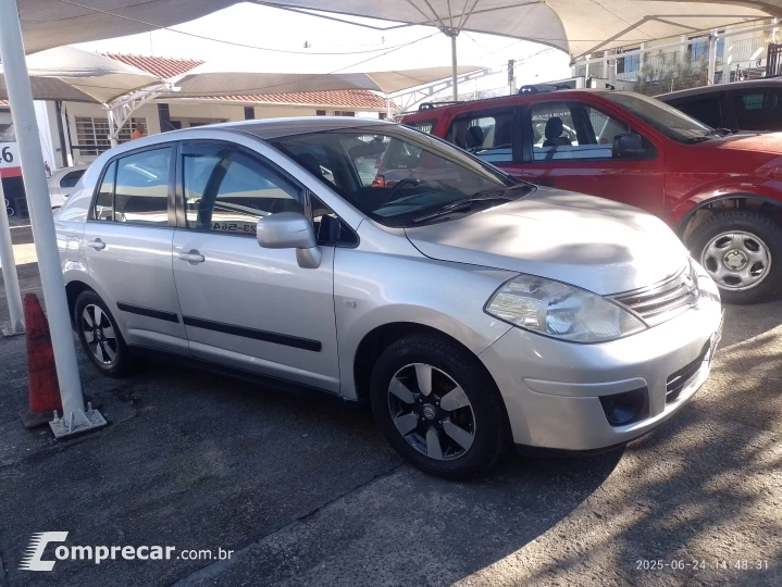TIIDA 1.8 Sedan 16V
