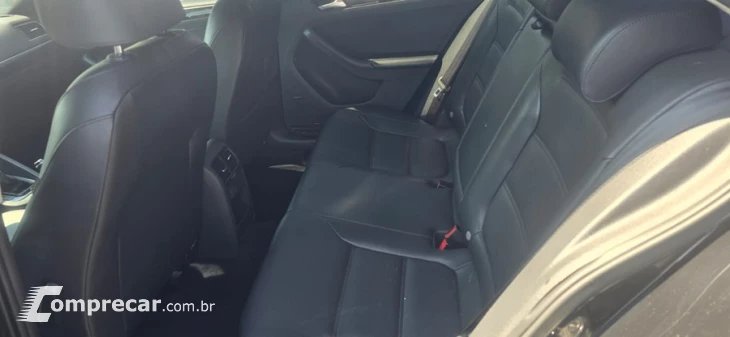 JETTA 2.0 TSI Highline 211cv