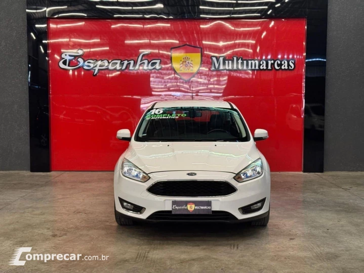 Focus 2.0 Se Plus Sedan 16V Flex 4P Powershift