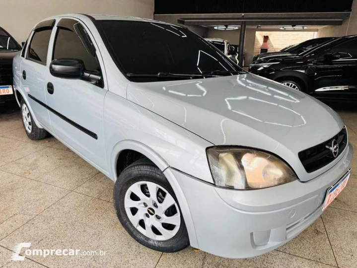 CORSA SEDAN JOY