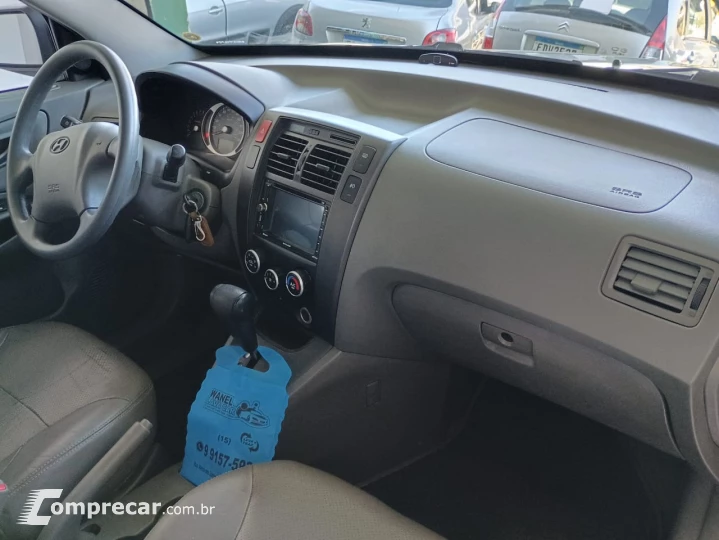 Tucson GL Automática