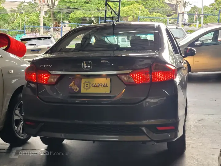 CITY Sedan Personal 1.5 Flex 16V Aut.