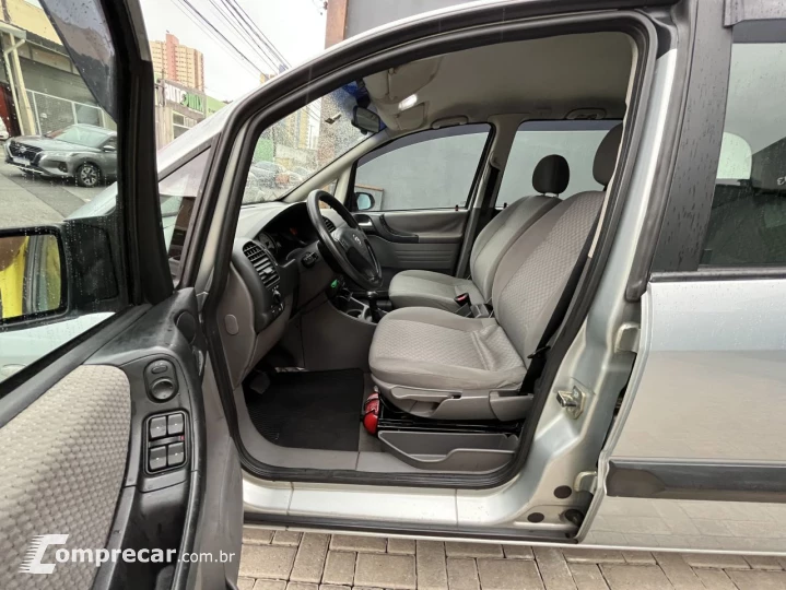 Zafira Expres. 2.0 MPFI FlexPower 5p Aut
