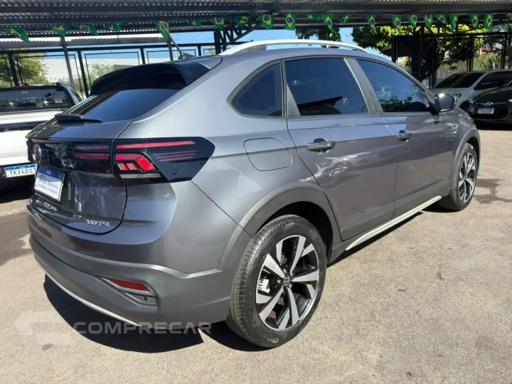 Nivus 1.0 4P FLEX 200 TSI HIGHLINE TURBO AUTOMÁTICO