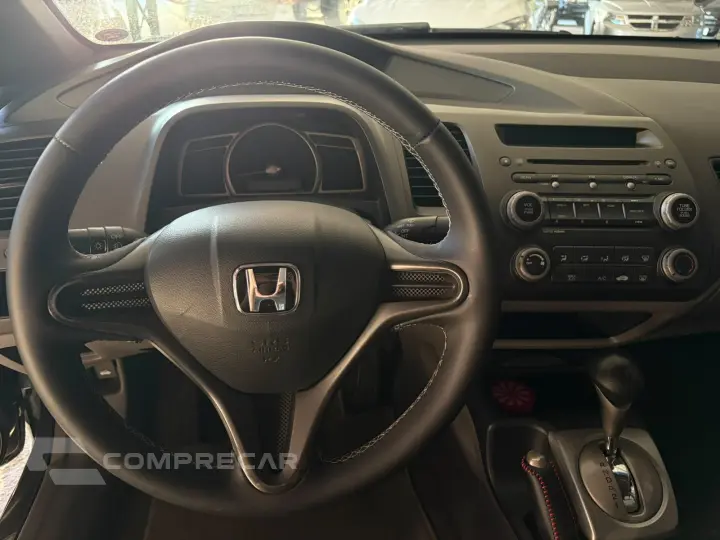 CIVIC 1.8 LXS 16V GASOLINA 4P AUTOMÁTICO