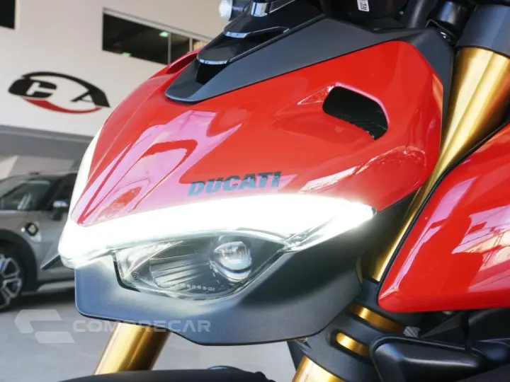 STREETFIGHTER V4 S 1103CC