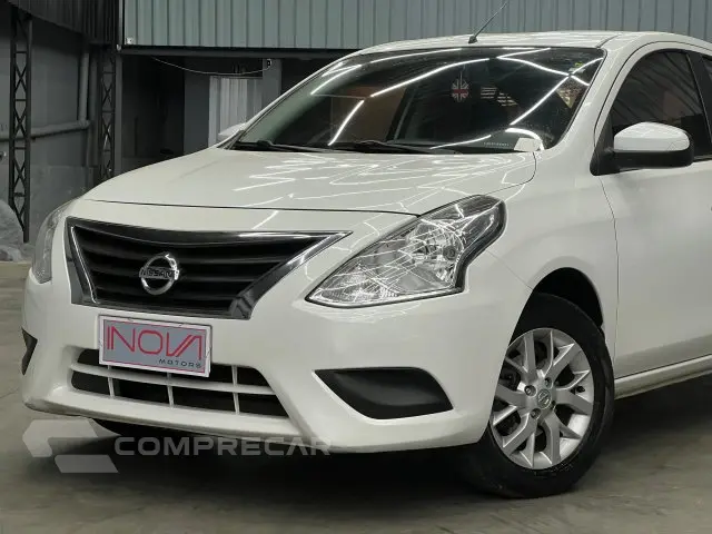 VERSA - 1.6 16V START SV 4P XTRONIC