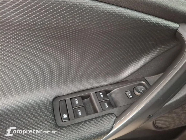 TRACKER 1.0 TURBO FLEX AUTOMÁTICO