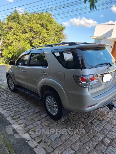 HILUX 3.0 SRV 4X4 CD 7 Lugares 16V Turbo Intercooler