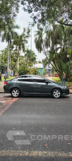 CITY 1.5 LX Sedan 16V